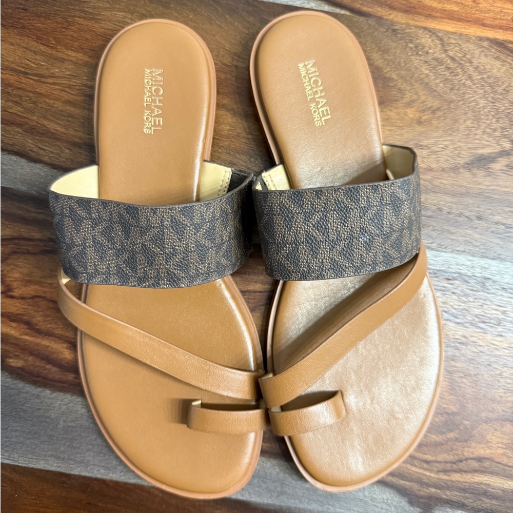 Michael Kors Toe Ring Slip on Brown Sandals